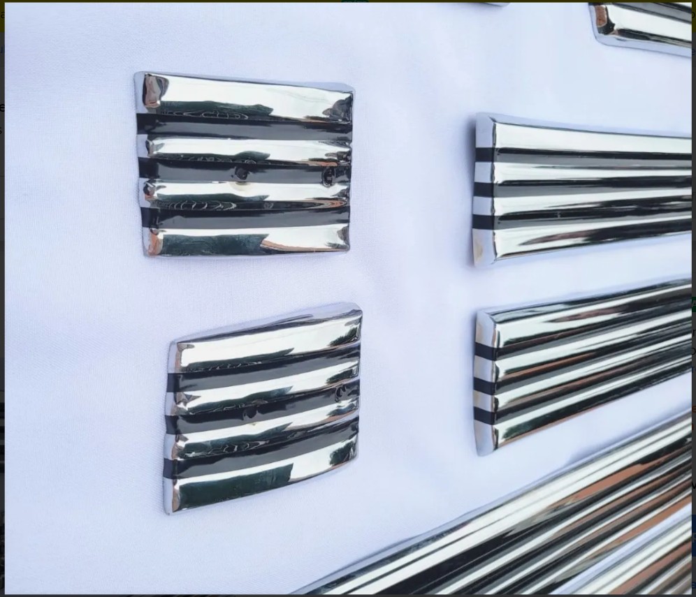 Frisos Caixa De Ar Lateral F100 Americana Bronco